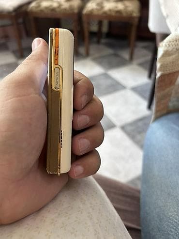diger telefonlar: Nokia < 2 GB Memory Capacity, rəng - Qızılı, Düyməli — 5