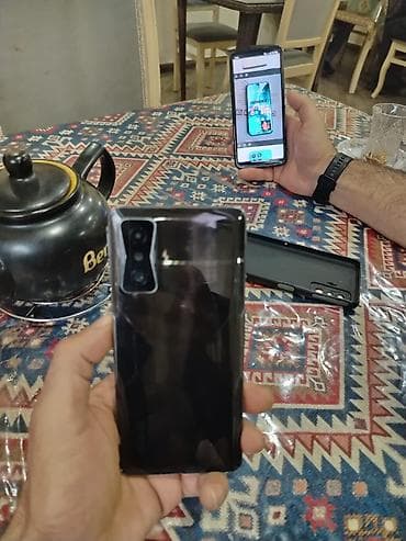 poco c65: Poco X3 Pro, rəng - Qara, Barmaq izi — 1
