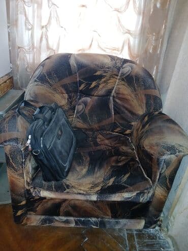 yatag desdi: Klassik divan, Divan — 3