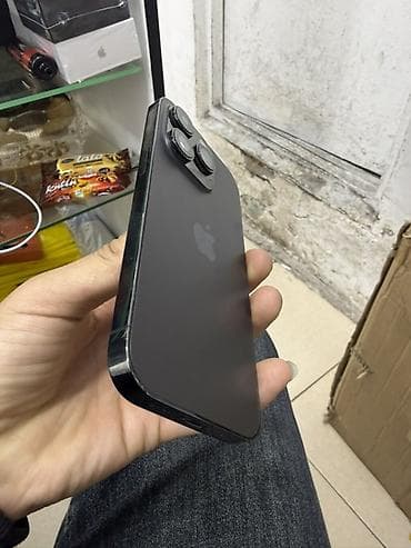 iphone 14 pro max qiymət: IPhone 14 Pro, 256 GB, Black Titanium — 4