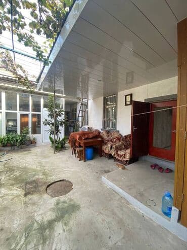 heyət evi: Bakıxanov qəs. 5 otaqlı, 130 kv. m, Orta təmir — 4