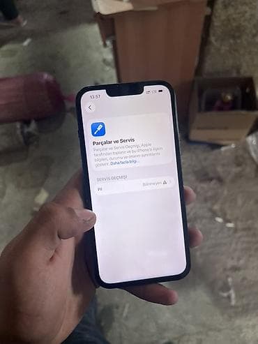 apl 13: IPhone 13, 256 GB, Midnight, Face ID, Simsiz şarj — 8