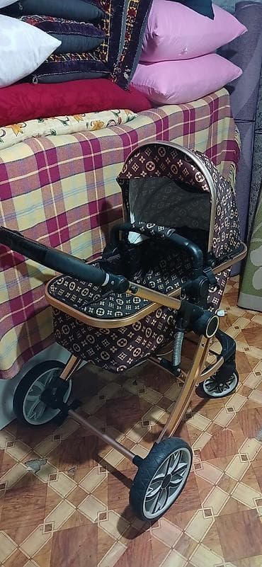 uşaq maşınları ikinci əl: Çıxarılmayan beşikli araba, Yaş: <1 ay — 3