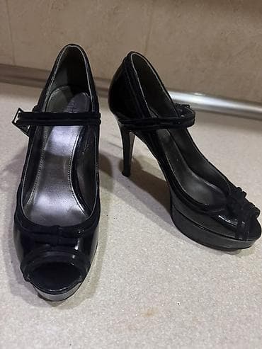 xanimlar: Guess – zərif klassik model Az geyınılmış - Rəng: qara - Material — 1