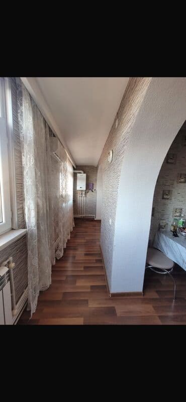 tecili ucuz qiymete ev satilir: Abbas Səhhət Türk Liseyinin yaxınlığında 2 otaqlı təmirli mənzil — 3