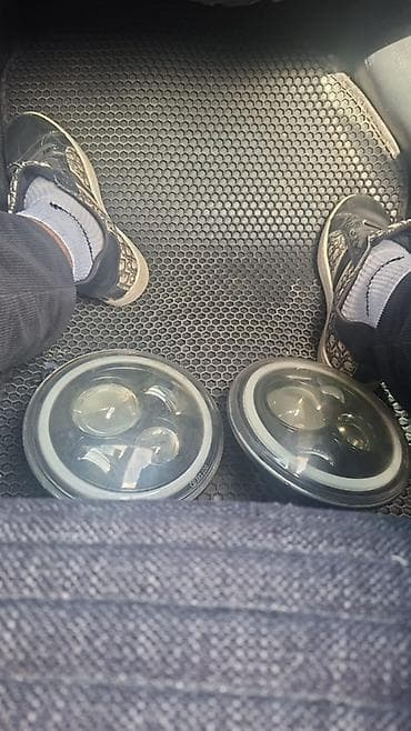 sit: Komplekt, Yaxın və uzaq vuran işıqlar Jeep — 1