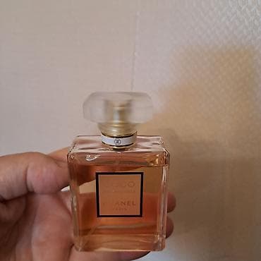 mirvari per page 40: Chanel coco madmazel. 50 ml-den göründüyü qeder,işlenib. Cox zerif — 2