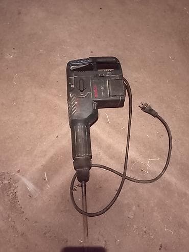 Bosch GBH 11 DE – ağır işlər üçün peşəkar perforator/daşqıran -