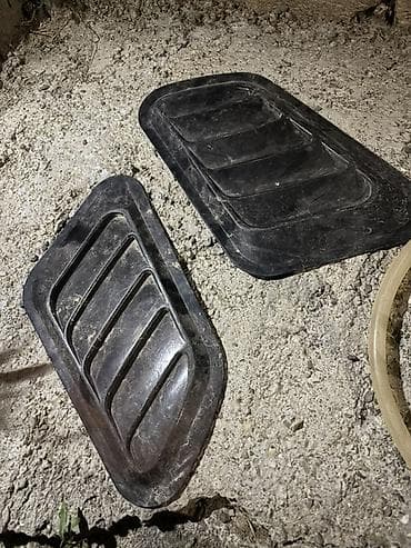 renault duster ehtiyat hisseleri: Avtomobil ehtiyat hissələri paketi Təsvir: - Arxa fənərlər dəsti (2 — 4