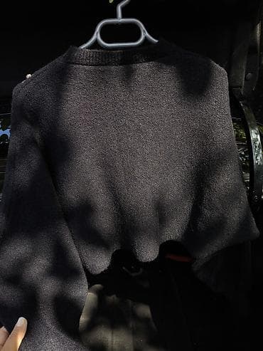 şalvar olculəri: Qara qadın sviteri – kristal daşlı dizayn - Rəng: qara - Model: qısa — 3