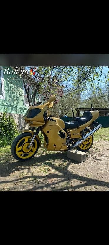 bmw diskləri: Sport üslubunda yol motosikleti - Korpus: tam qapalı ön və yan — 1