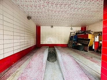 sumqayit emlak: Təcili Satılır Qiymət endirildi Ümumi sahəsi 55 kv.m olan avtoyuma — 2