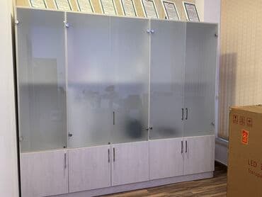 şuşə vitrin: Şüşəli dolab vitrini — 2