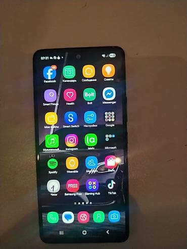 iphone 11 pro max dubay: Samsung Galaxy A52, rəng - Qara, Barmaq izi — 3