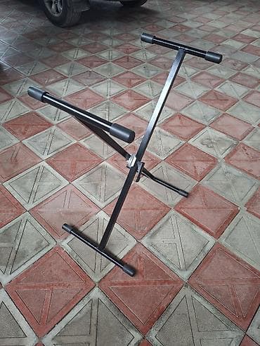 Musiqi aləti dayağı – qatlanan, satilir metaldan - Universal