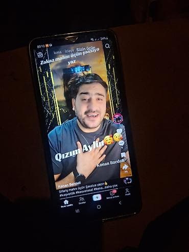iphone 12 qara: Samsung Galaxy A12, 128 GB, rəng - Qara, İki sim kartlı — 1
