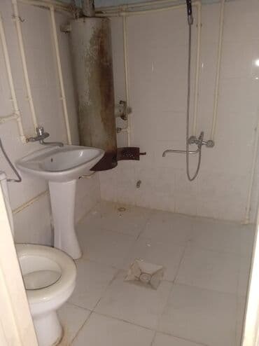 hovsanda 1 otaqli bina evleri 2021: Pasyolka Sosial binaların yanı. Məkətəbə baxcaya marketə çox yaxın — 4