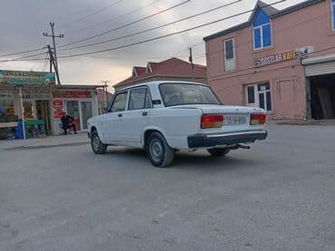belarus tekerleri: Model: Lada 2107 (VAZ 2107) sedan Kuzov: 4 qapılı, ağ rəng Yürüş/il — 4