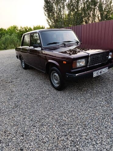 Qaşıqlar: Avtomobil: LADA 2107 (Жигули) Kuzov: sedan Rəng: tünd bənövşəyi/bordo — 3