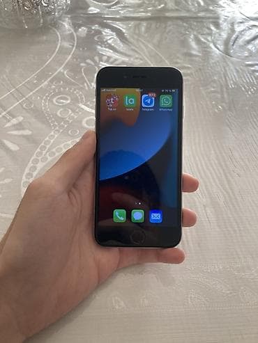 iphone yeni: IPhone 6s, 64 GB, Space Gray, Barmaq izi — 4