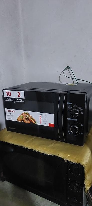 Mikrodalğalı soba Toshiba, Ayrıca dayanan, Mikrodalğalar ilə, rəng - Qara