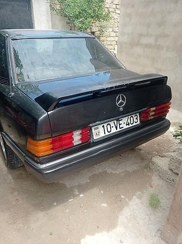 mercedes e170: Mercedes-Benz 190: 2 l | 1990 il Sedan — 7