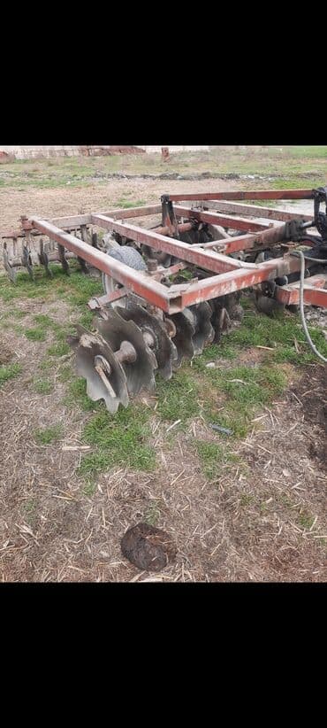 əyləc diski: Aqrotexnika: dartılan diskli mala (diskli borona) Təyinat: - Torpağın — 1