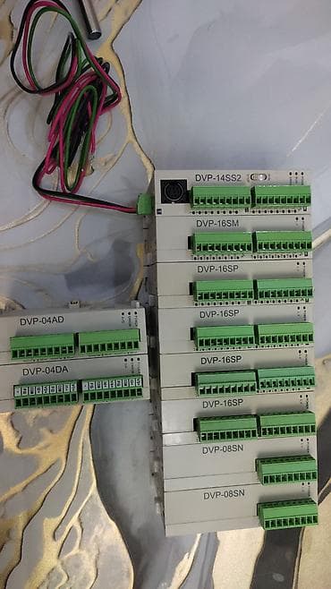 toxumalar: SIEMENS avtomatlaşdırma avadanlıqları dəsti - SIMATIC HMI Touch panel — 7