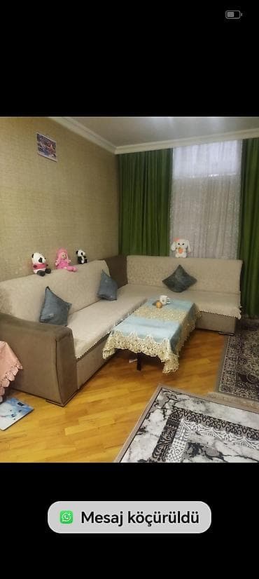 Divan 100 azn çox təcili satlır Açlır bazaldı yaxşı vəziyyətdədi — 1