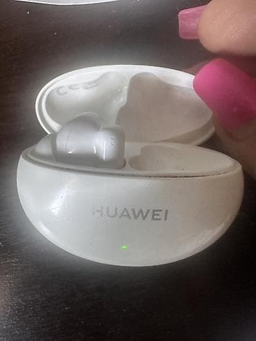 Qulaqcıqlar: Huawei simsiz qulaqlıq və şarj qutusu - Model: Huawei FreeBuds (oval — 1