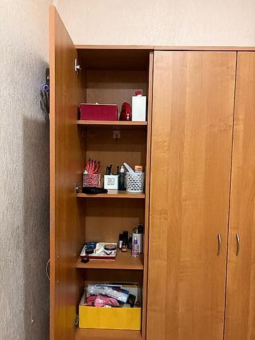 geyim dolabi: 3 qapılı, Güzgülü, Qəhvəyi, Digər material, Açılan, Düz dolab — 1