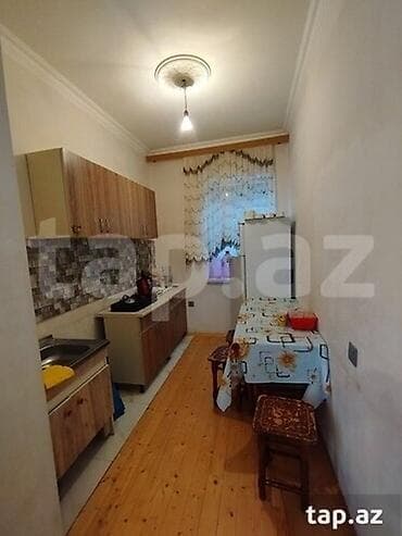 ucuz 2 otaqlı ev alıram: Ev Binə ülvi restoranı (məxməri çay evi) tərəfdə yerləşir. Uşaqlı — 2