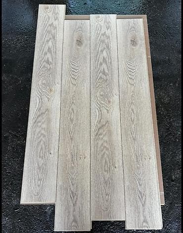 laminant: Ağac teksturalı döşəmə panelləri - Material: laminat tipli taxta — 1