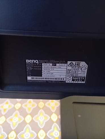 komputer isleri: Monitor klaviatura mişka və qulaqcıq təcili satılır (klaviaturada f4 — 4