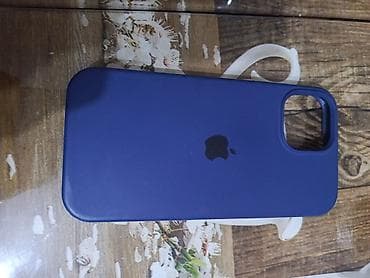 Iphone 15. синий за 5 манат-göy 5 azn. с аниме девочкой за 7 манат