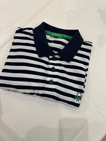adidas idman geyimleri: United colors of benetton brendinə məxsus polo köynək. Rəng — 2