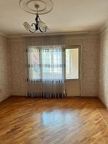 kiraye menzil baki: 3 otaqlı mənzil – geniş və işıqlı Xüsusiyyətlər: TECILI qanuni 3 — 6