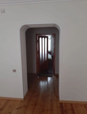 lalafo долгосрочная аренда квартир: Satılır/icarəyə təqdim olunur: geniş və işıqlı mənzil Plan: - Geniş — 28