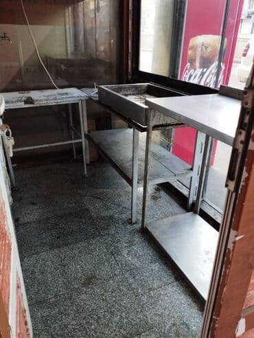 xacmaz obyekt: Genclik Metrosunun yaxinligi esas yolun ustunde yerlesen obyekt — 11