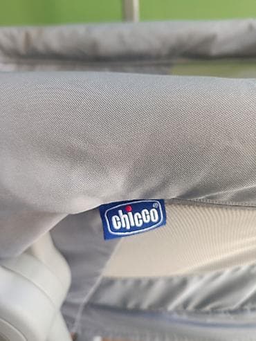 chicco beşik: Oğlan və qız üçün, İşlənmiş, Dördbucaq, Beşik, Dəstsiz, Matras ilə, Yellənmə mexanizm ilə — 9