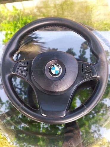 BMW sükan çarxı – orijinal - Material: dəri üzlüklü, 3 şüalı dizayn -