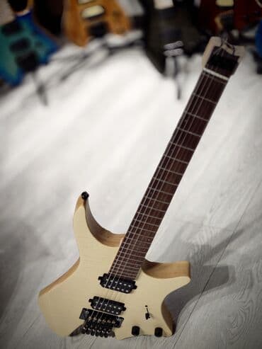 Musiqi alətləri: Elektron gitara, 6 sim, Yeni, Ünvandan götürmə — 4