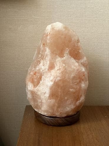 Himalay duz lampası 5 KG çəkisi var