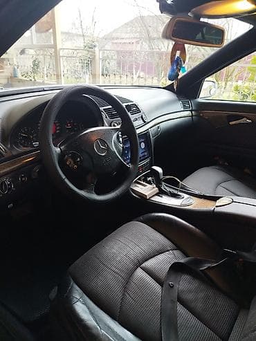 qaz 24 masin: Mercedes-Benz E-Class Sedan (W211) – gümüşü rəng Texniki — 3