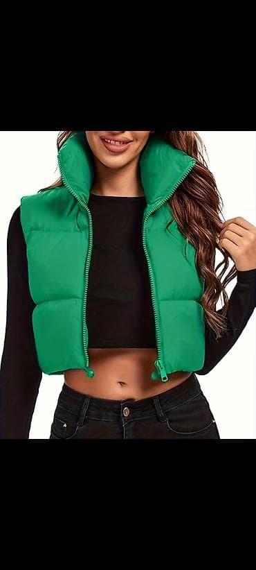 alt geyimi: Qadınlar üçün qısa şişmə jilet – yaşıl rəng - Model: crop uzunluqlu — 1
