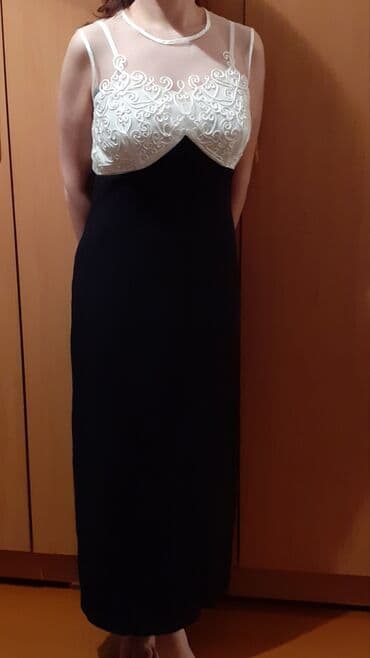 hind paltari: Toy paltari, 36-38 razmere gedir. Ingiltereden alinib. 2 defe geyilib — 3