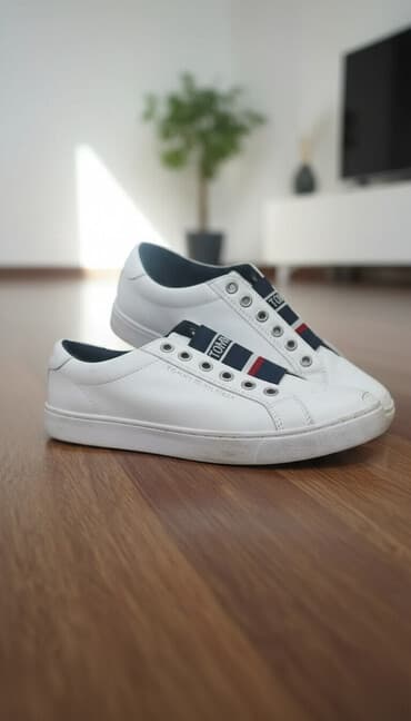 Makasin və loferlər: Tommy Hilfiger, Ölçü: 38, rəng - Ağ, İşlənmiş — 1