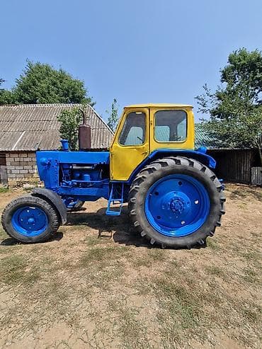 maşınlar 011: Traktor və dırmıq ot yığan araba(presiv) Traktor MTZ tipli (klassik — 3
