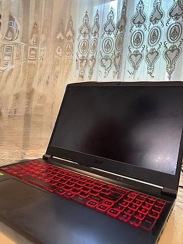 plata processor: Acer oyun noutbuku - Model: Acer (Nitro seriyasına bənzər dizayn) - — 2