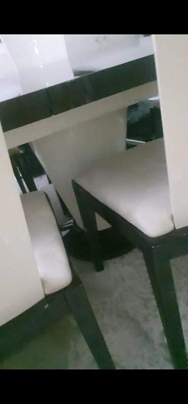 ucuz metbex stol stullari: Gencede ela veziyyetde Dostlug mebelden 7 mine alinib,kamod guzgulu,8 — 8